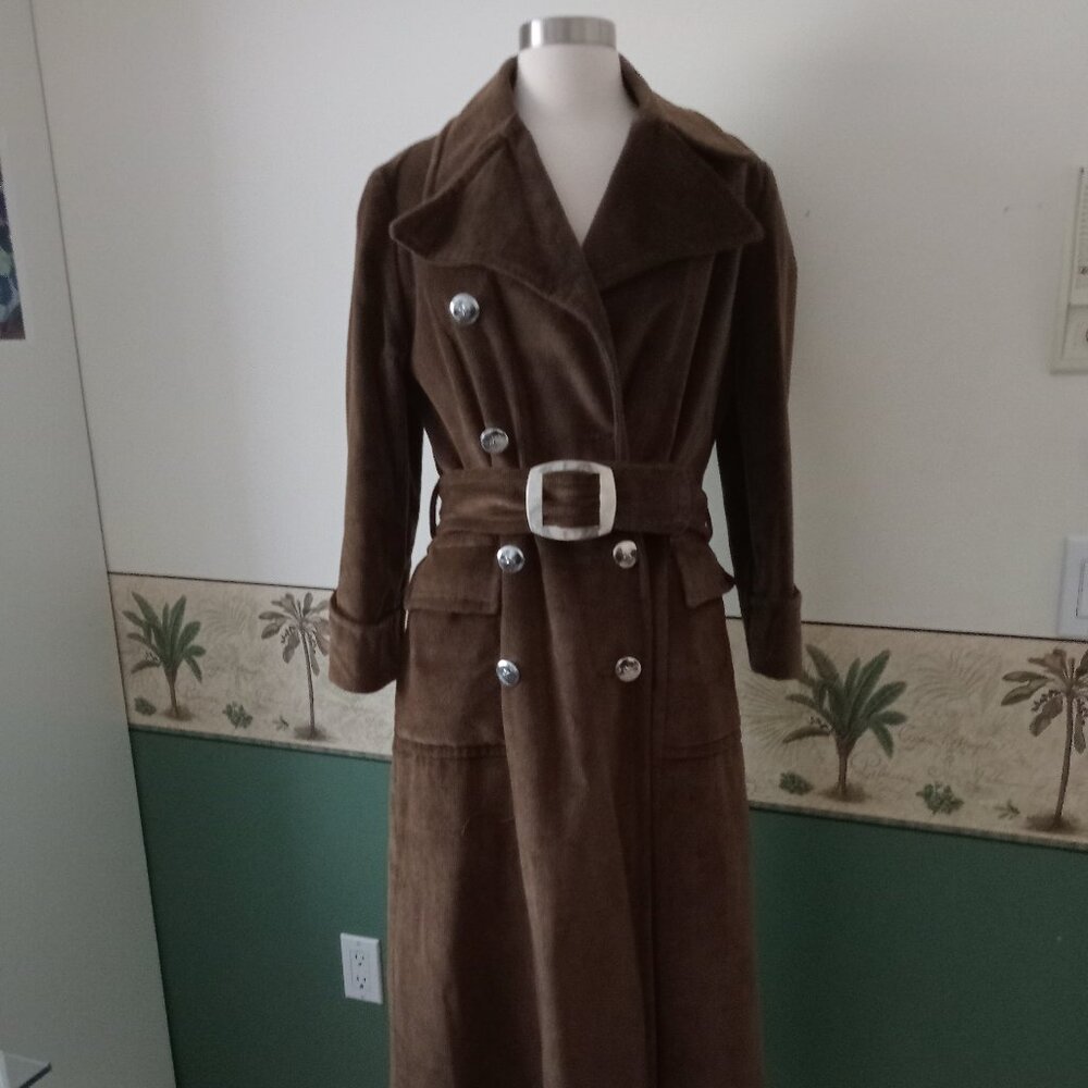True Vintage Union Made Warm Brown Lined Long Coat Belt